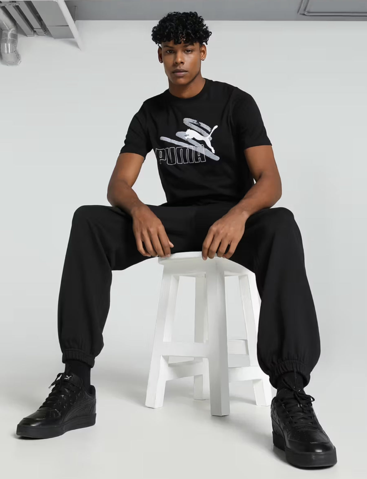 Essentials Logo Lap Summer Mens Black T-Shirts-683742 01