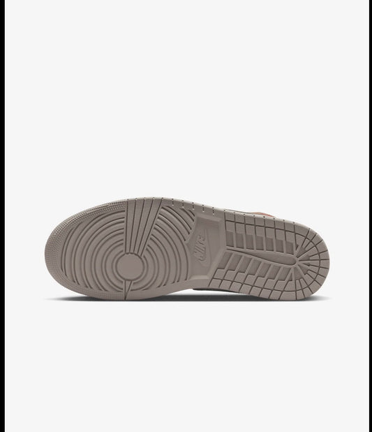 Air Jordan 1 Mid -Hemp/White/College Grey/Fire Red -Dq8426-200