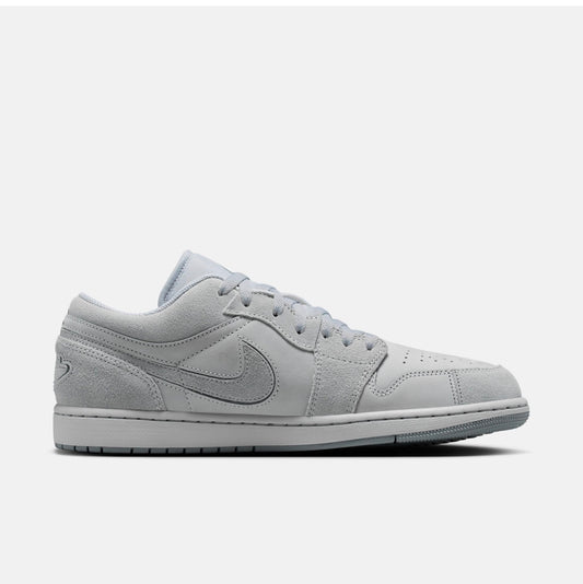 AIR JORDAN 1 LOW SE CRAFT
WOLF GREY/WOLF GREY-SMOKE GREY Ir2014 012