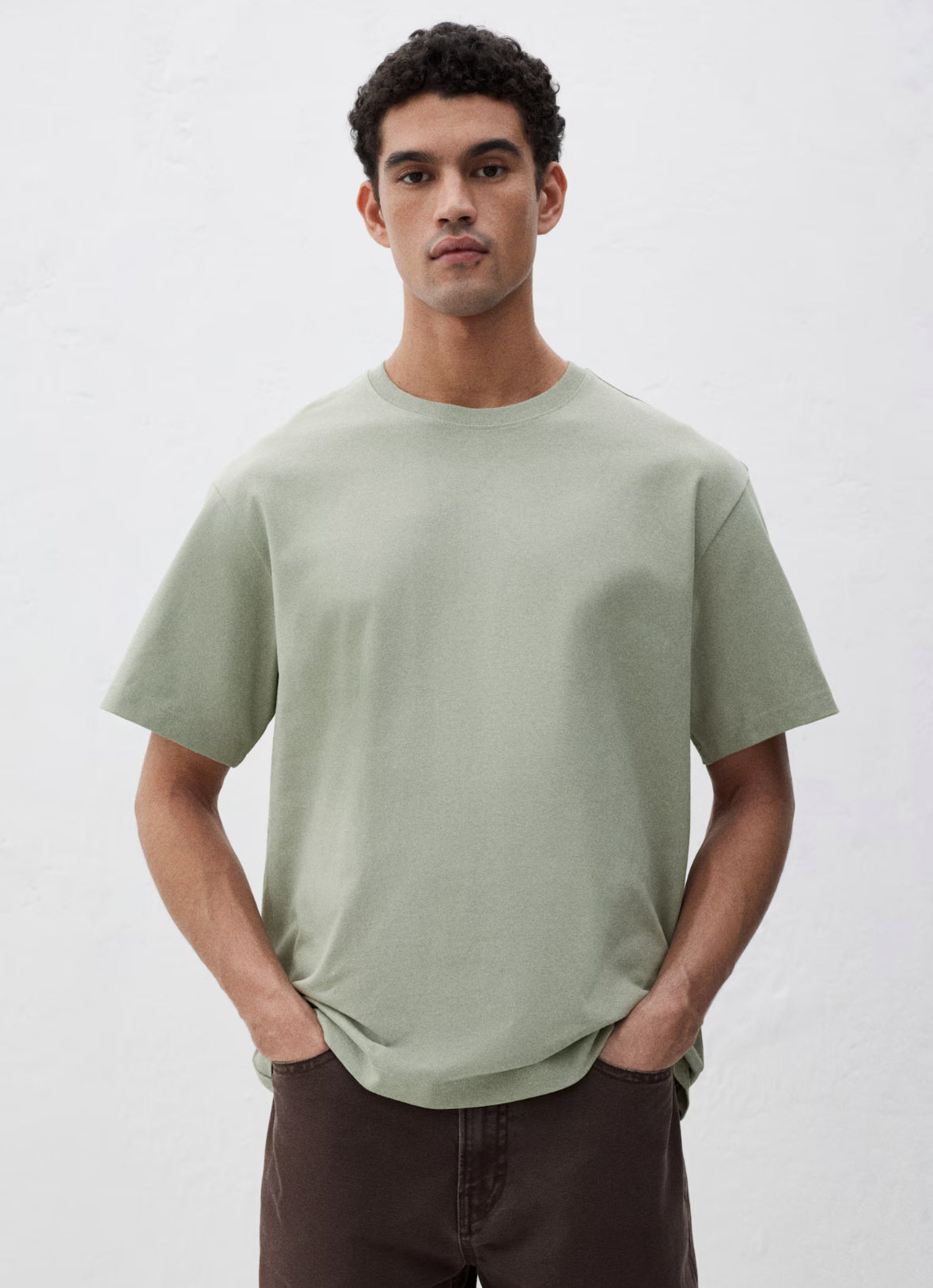 Loose Fit T-shirt -Light sage green -0608945134