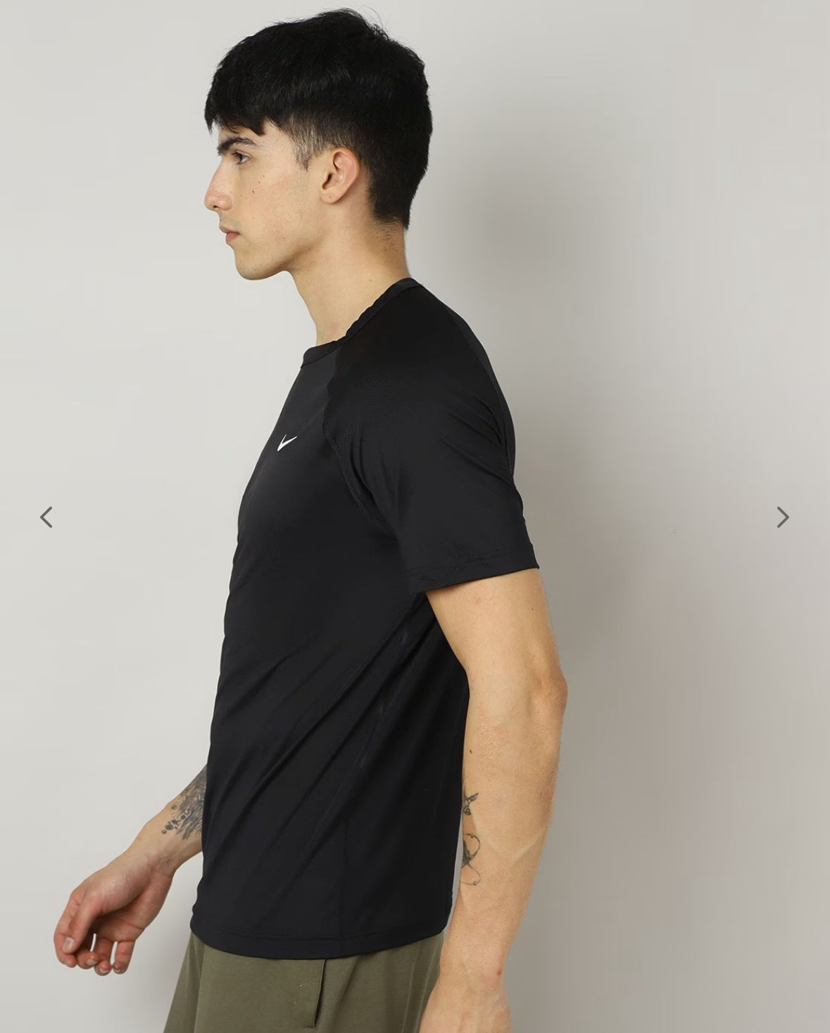 Regular Fit Crew-Neck T-Shirt with Raglan Sleeves -dv9816-010