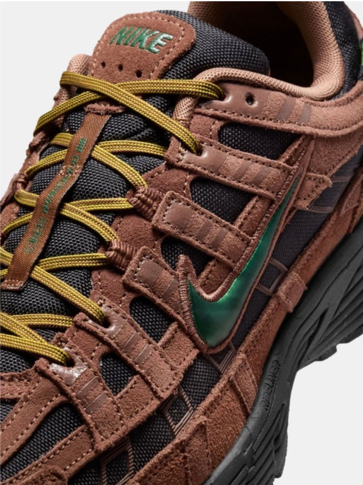 Nike P-6000 Premium Cordura-
Fauna Brown -Iho946-200