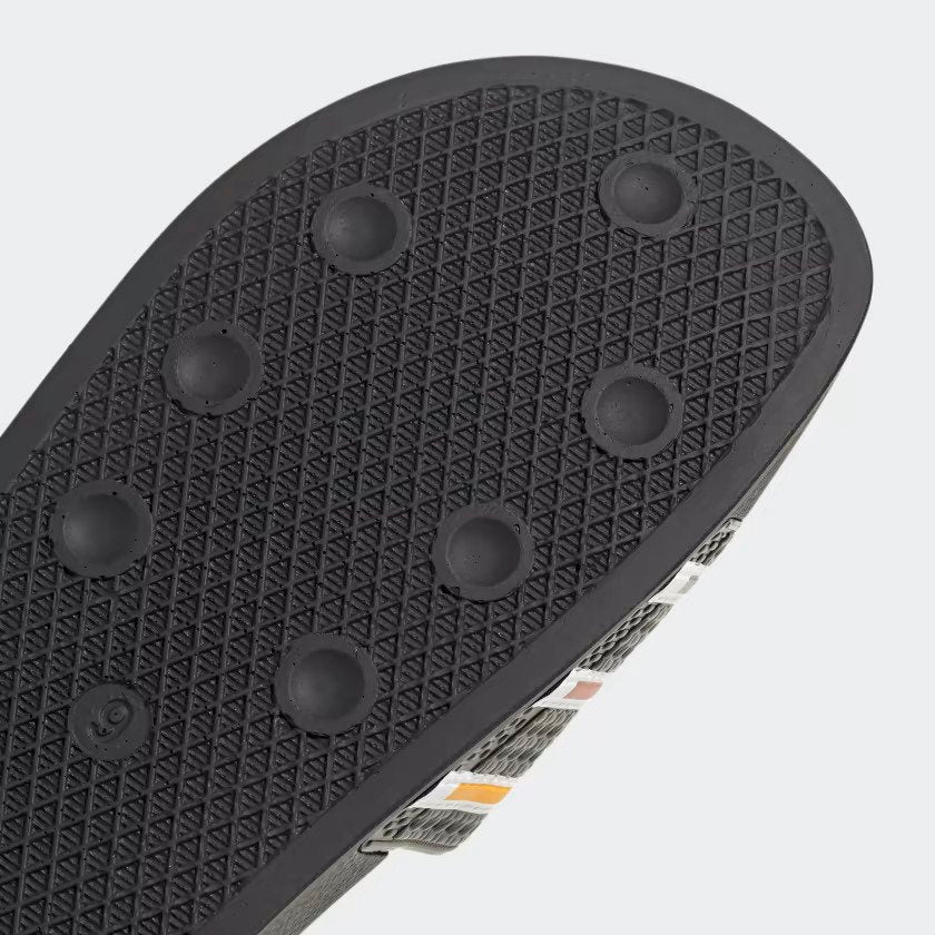 ADILETTE SLIDES-gx9897