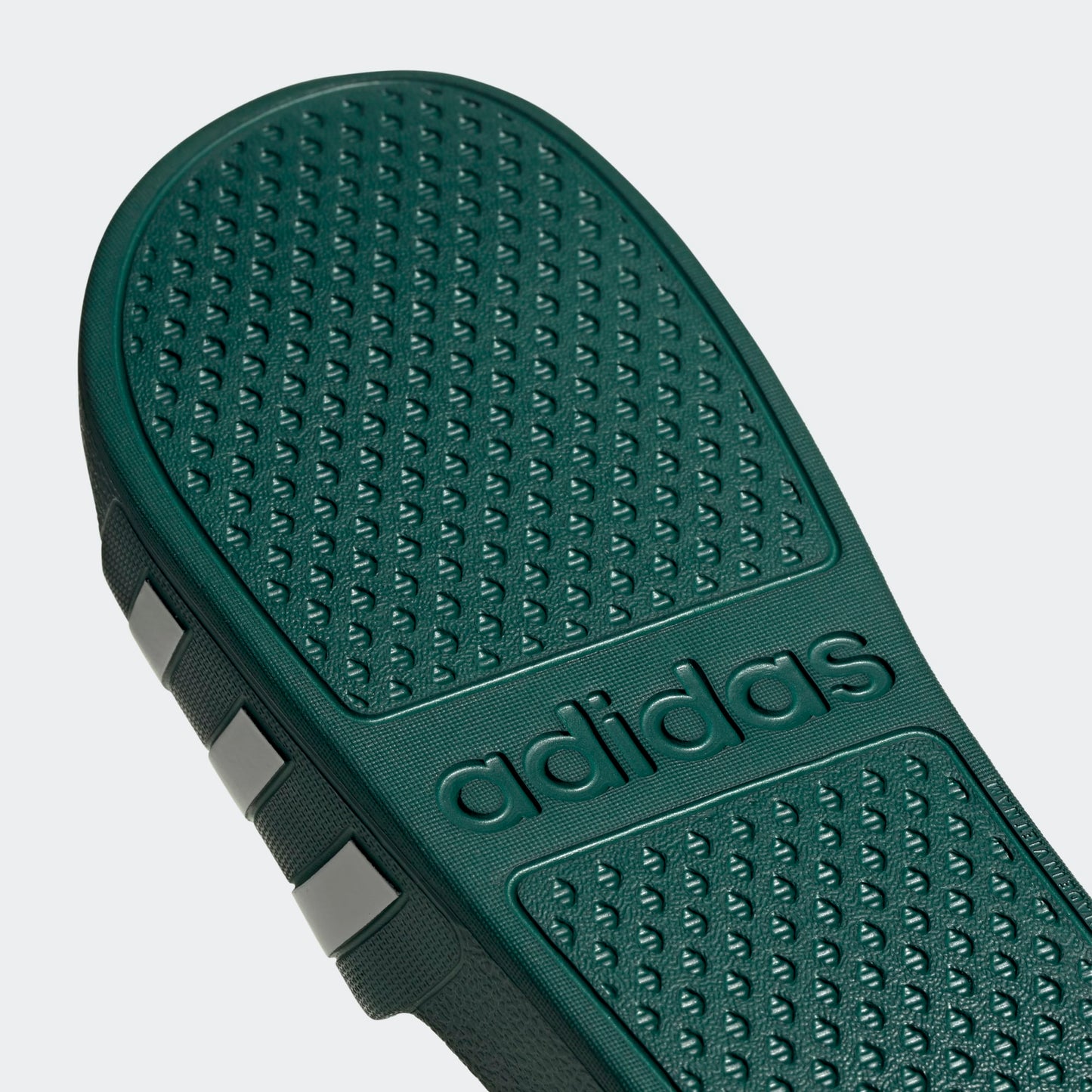ADILETTE AQUA SLIDES Collegiate Green / Cloud White / Collegiate Green-Eg4159