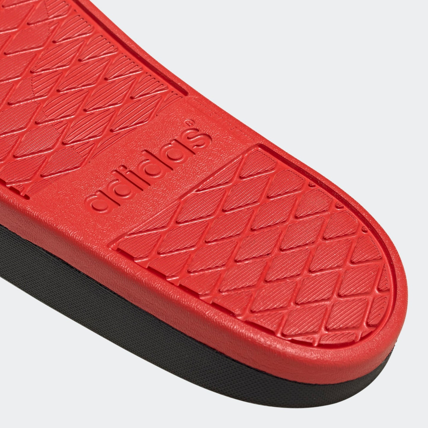 ADILETTE COMFORT SLIDES Active Red / Cloud White / Core Black-F34722