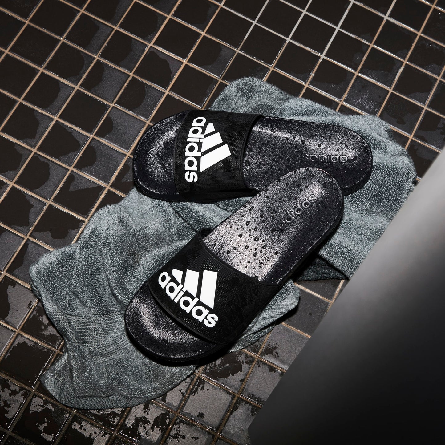 ADILETTE Core Black / Cloud White / Core Black-F34770