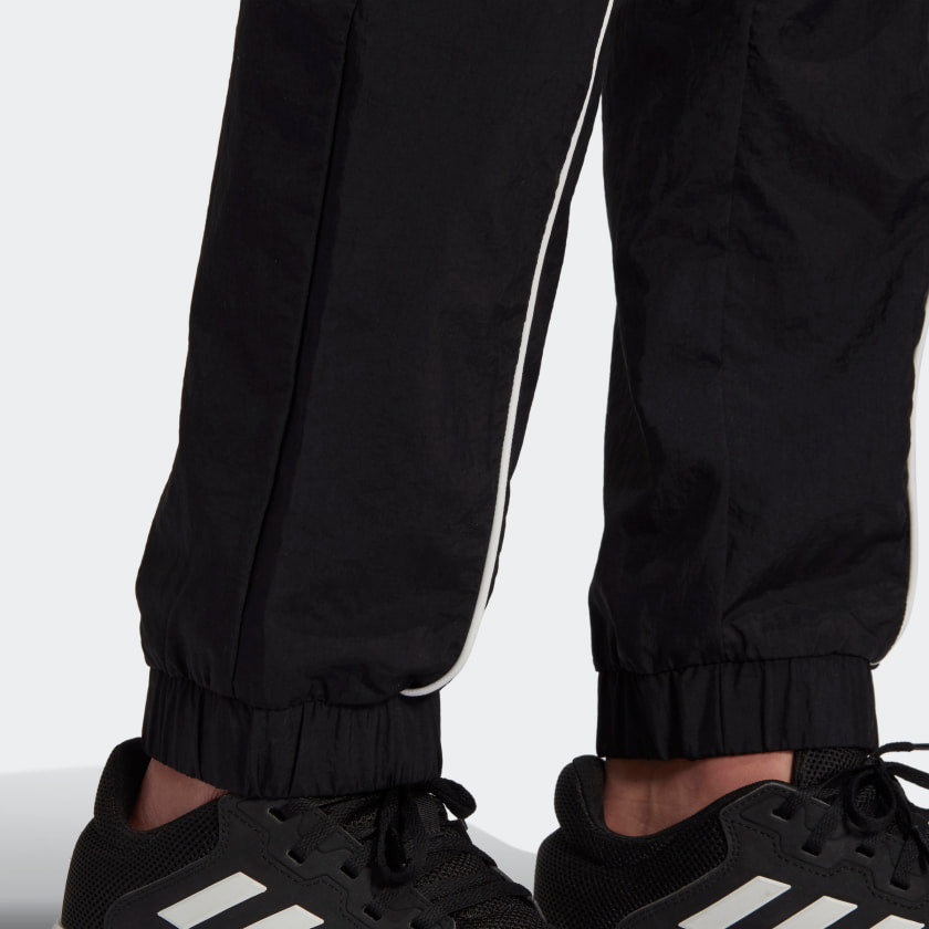 ESSENTIALS WOVEN LOGO PANTS-Gk9481