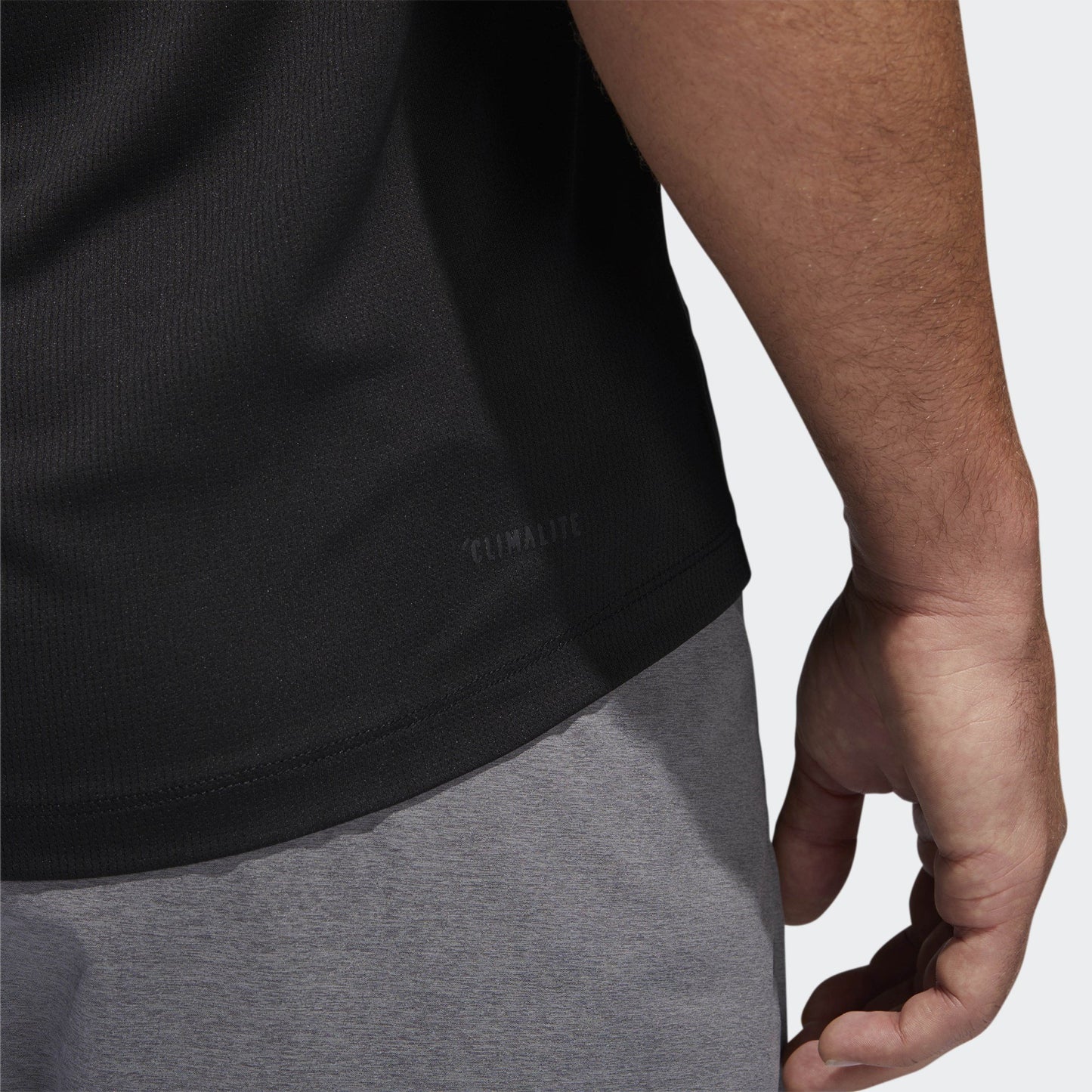 FREELIFT SPORT FITTED 3-STRIPES TEE - Discount Store