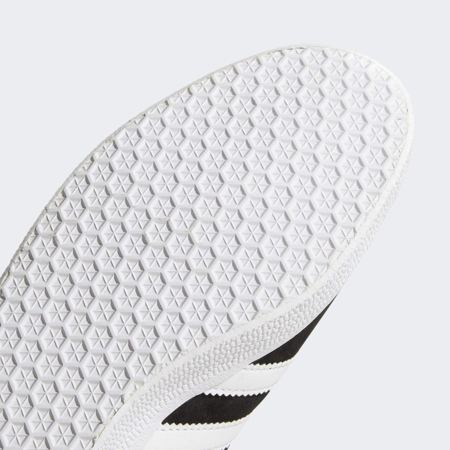 GAZELLE SHOES CORE BLACK / WHITE / GOLD METALLIC - Discount Store