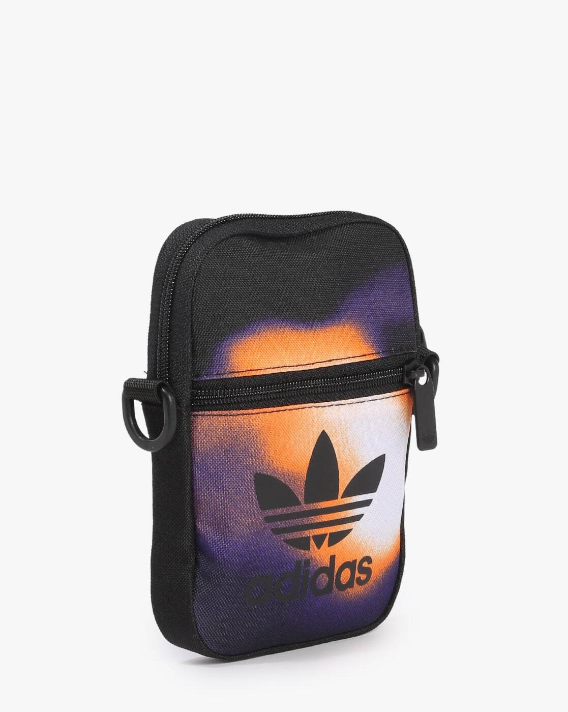 Logo Print Zip-Around Pouch-Hc9522