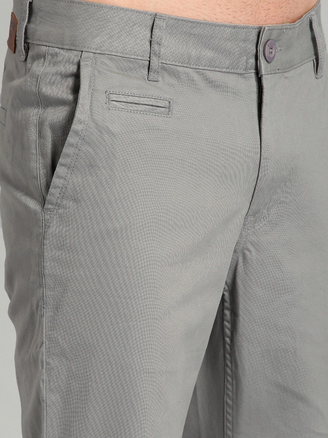 Men Grey Slim Fit Solid Casual Chinos-2167365