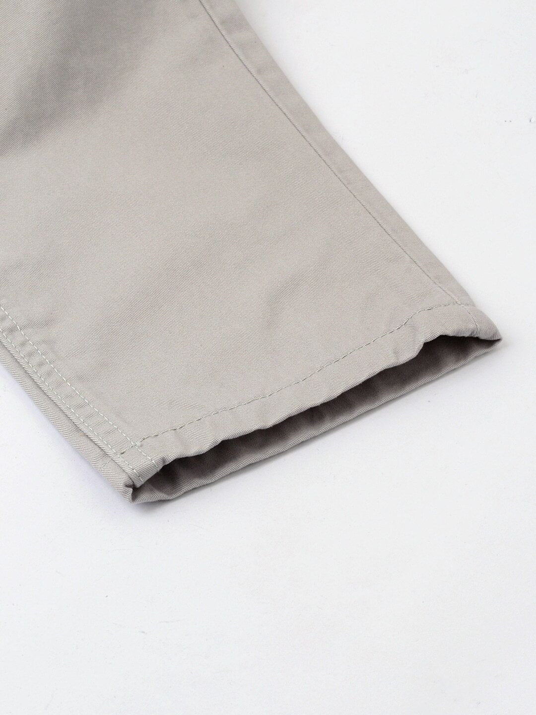 Men Grey Regular Fit Solid Chinos-11354630