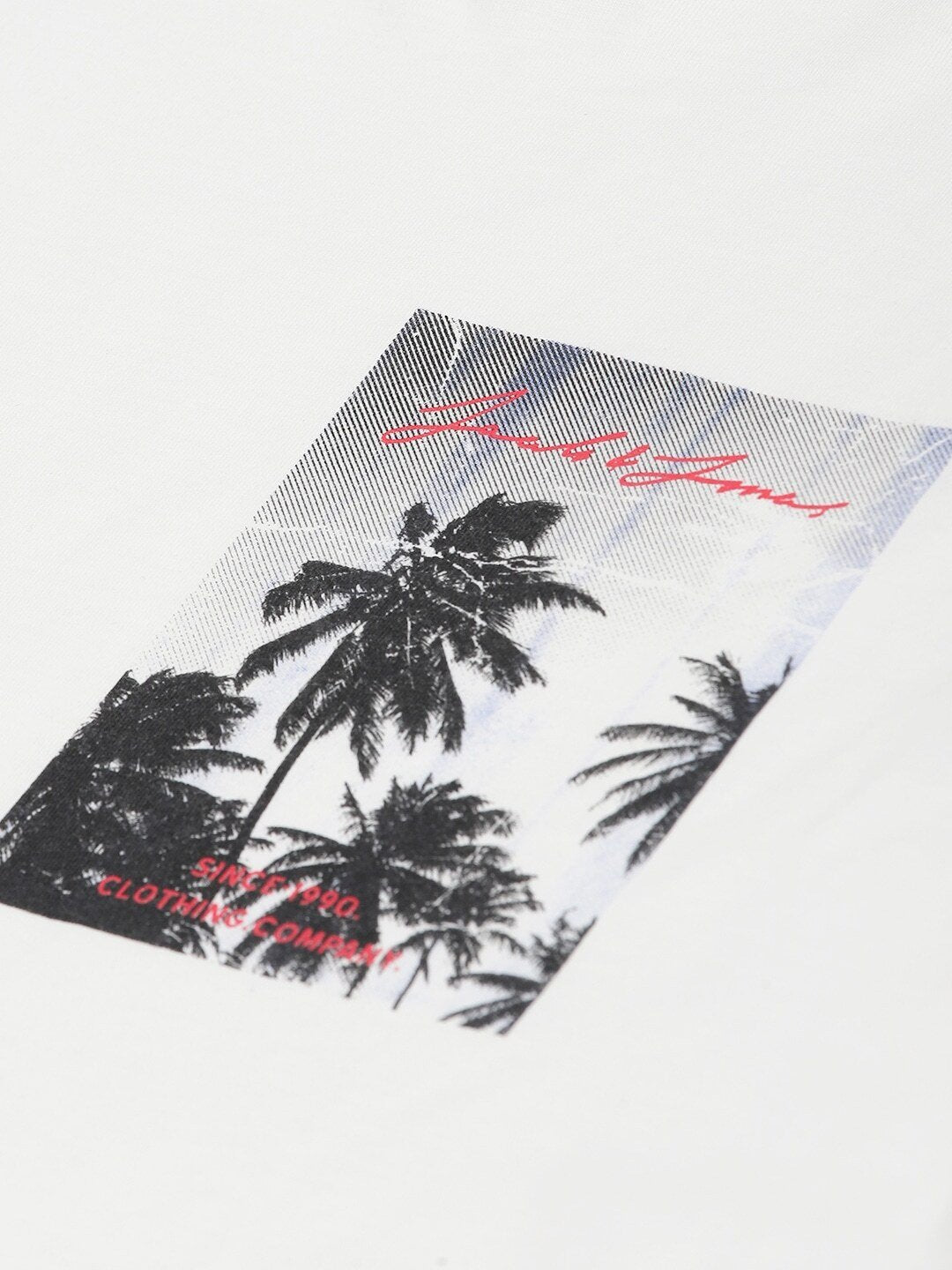 Men White Solid Round Neck T-shirt-2191212