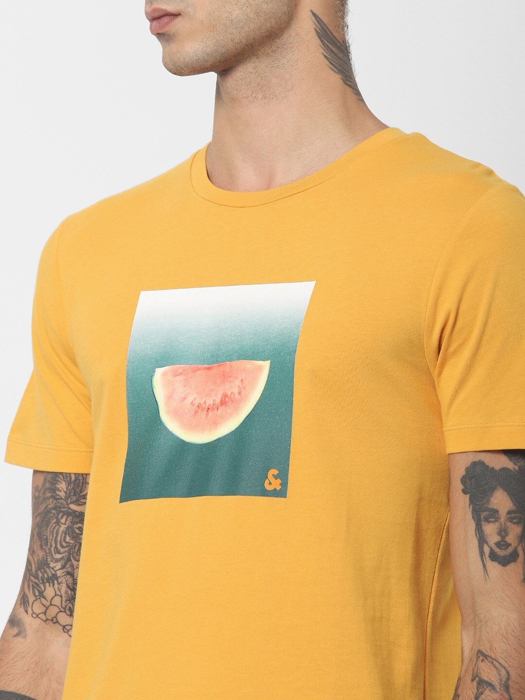 Jack Jones Men Mustard Yellow Slim Fit Graphic Printed Round Neck Sustainable Pure Cotton T-shirt-2118878