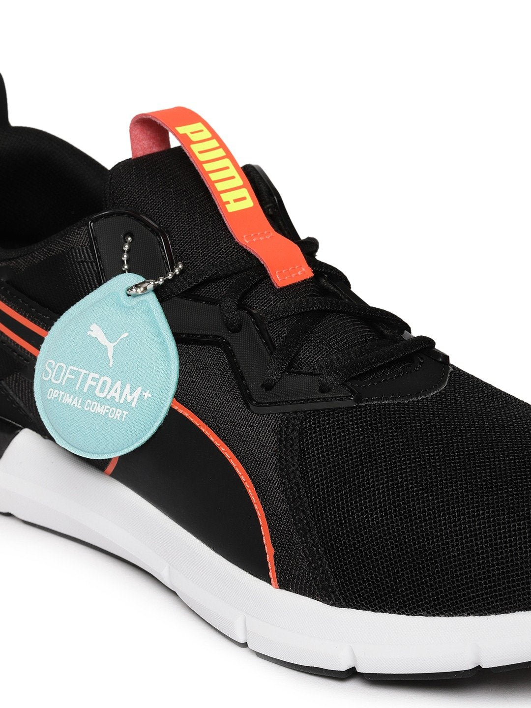 Men Black Solid NRGY Dynamo Futuro Running Shoes - Discount Store