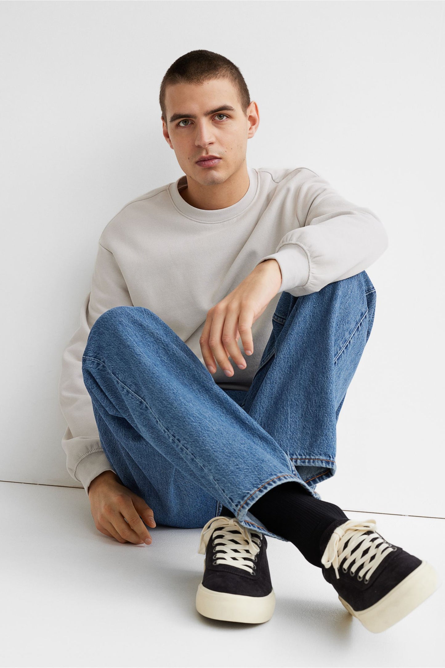 Relaxed Fit Sweatshirt-0970818018