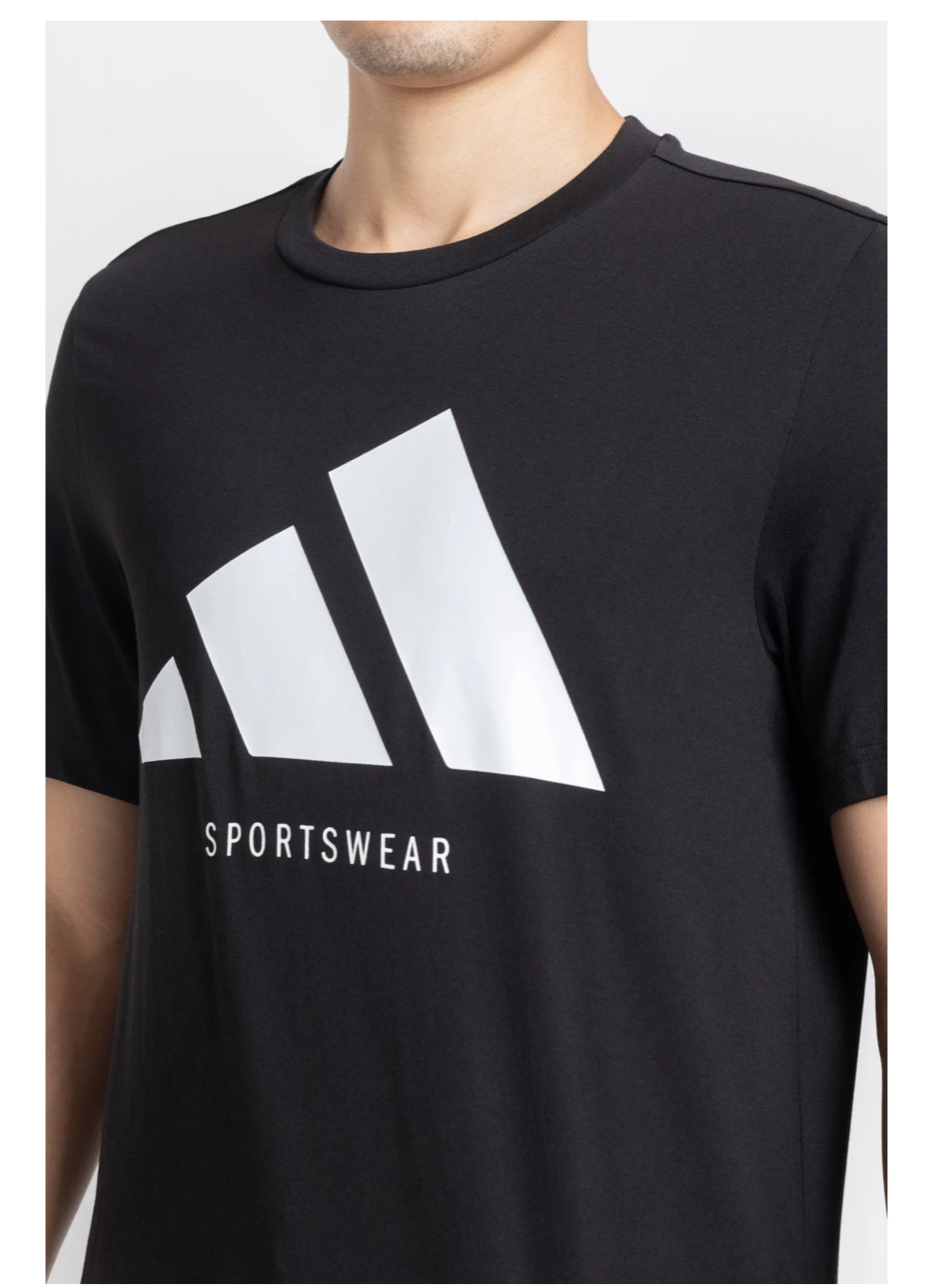 Adidas solid Men Round Neck  Black Cotton T-Shirt-jl9895