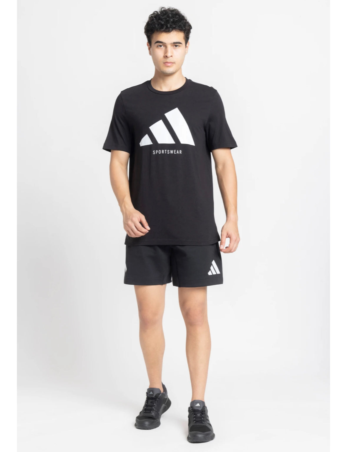 Adidas solid Men Round Neck  Black Cotton T-Shirt-jl9895