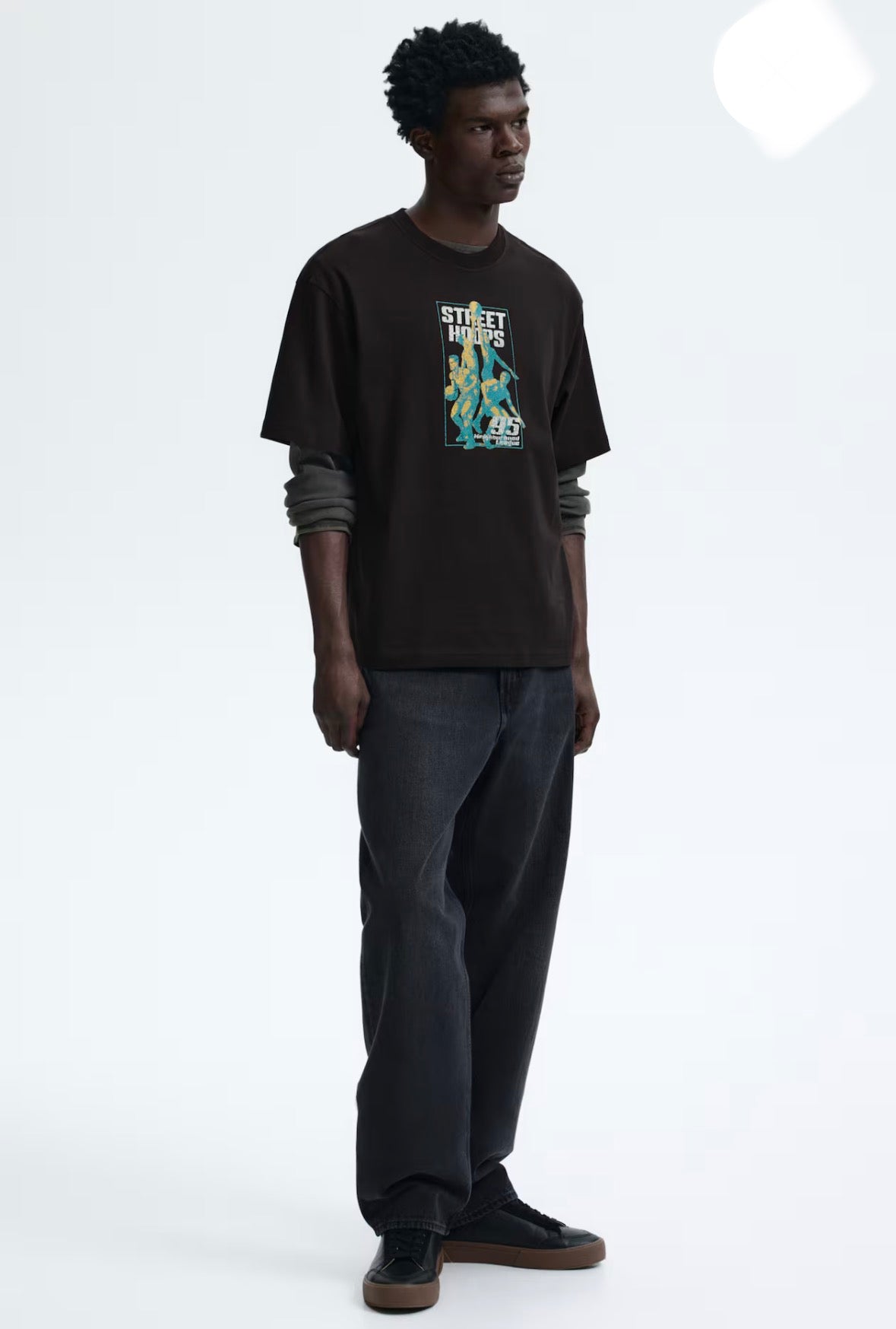 LOOSE FIT PRINTED T-SHIRT -Brown/Street hoops -0967955169