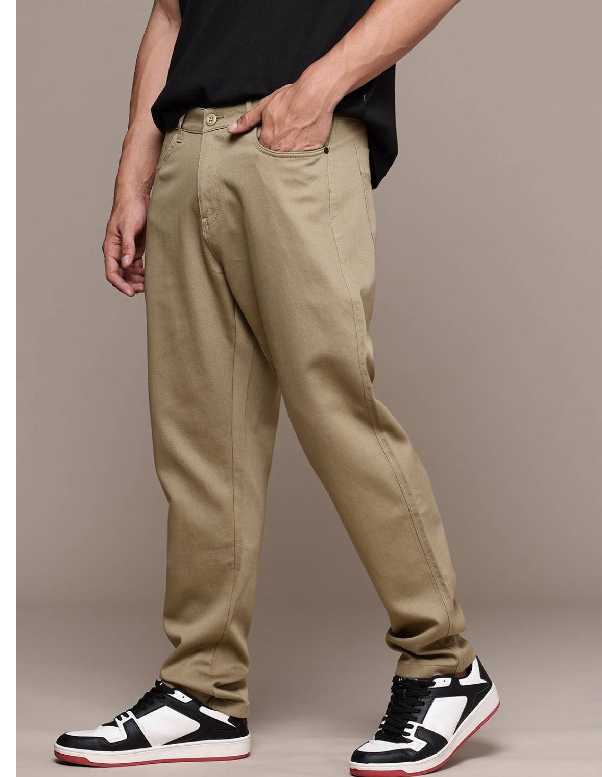 The Life Co. Men Relaxed Fit Chinos Trouser-32040322