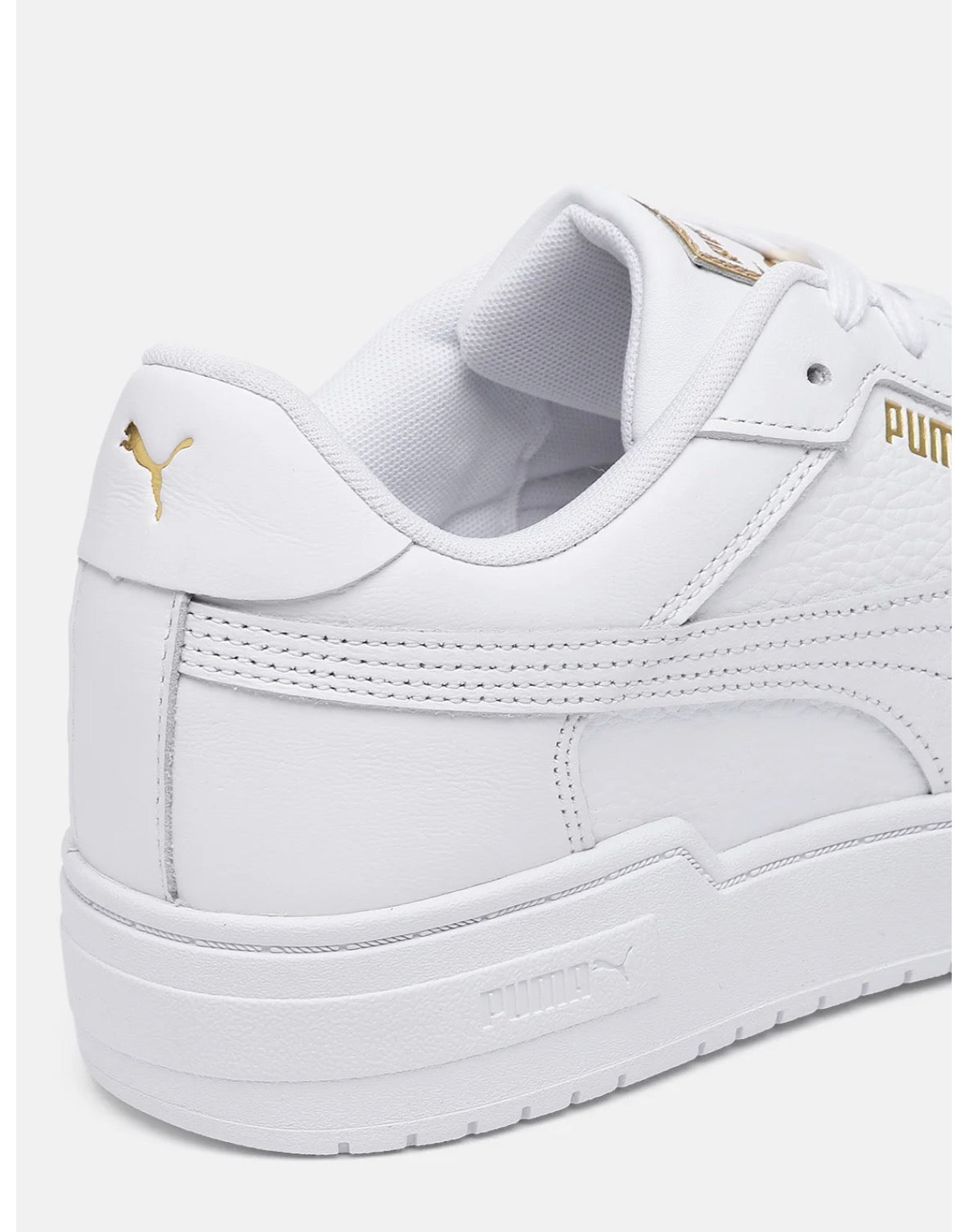 CA Pro Classic II Sneakers  white-402366 01