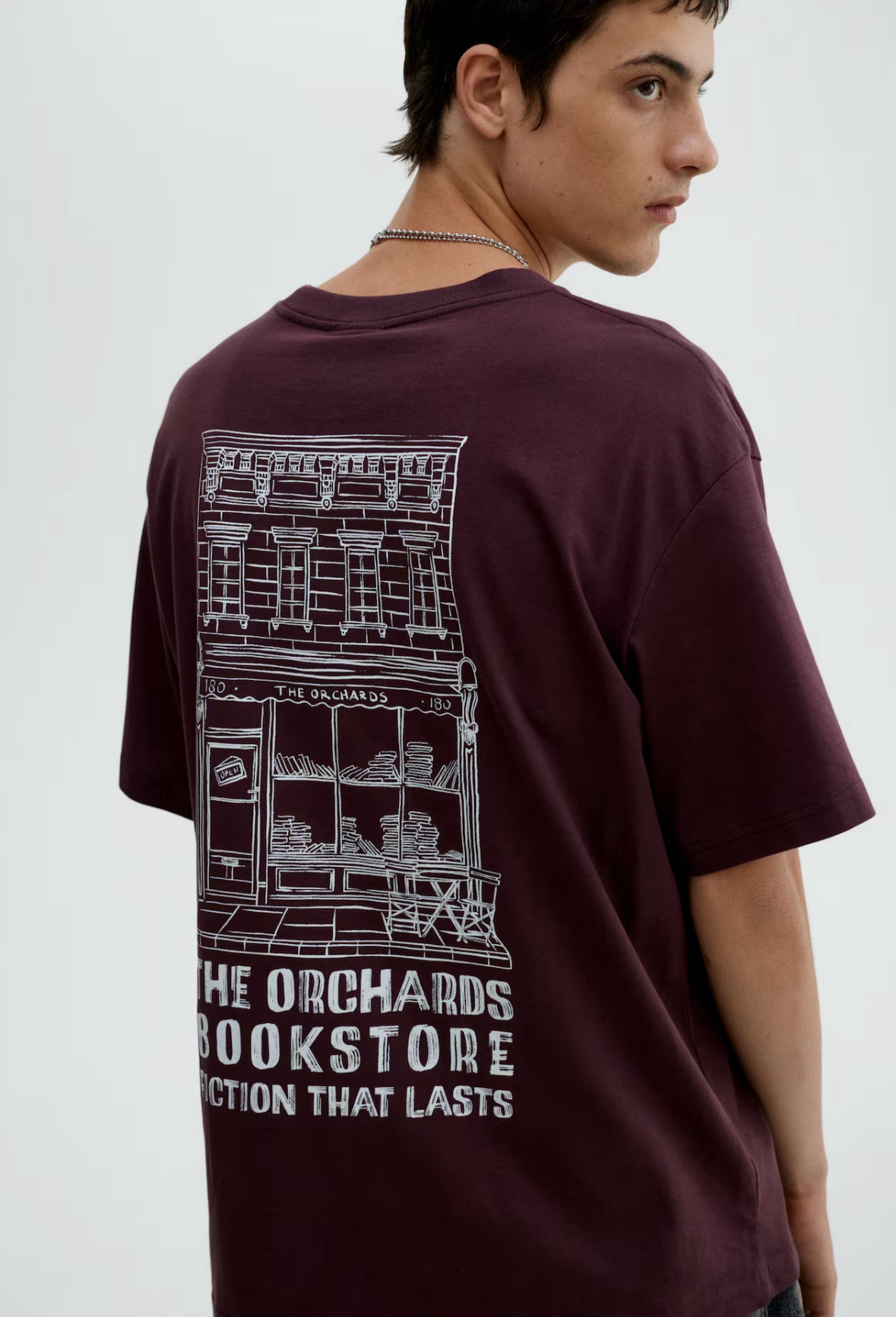 LOOSE FIT PRINTED T-SHIRT -Plum purple/Orchards bookstore -0967955155