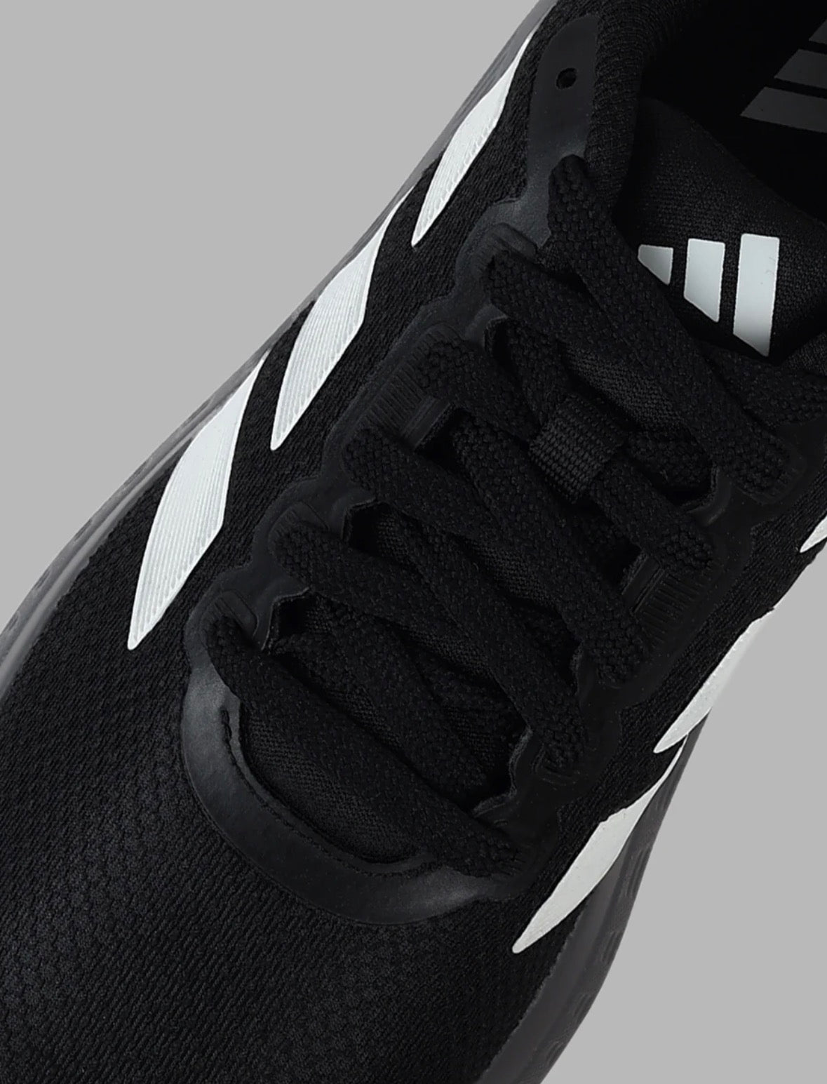 AeroSurge Stride Running Shoes-blck-Jk7572