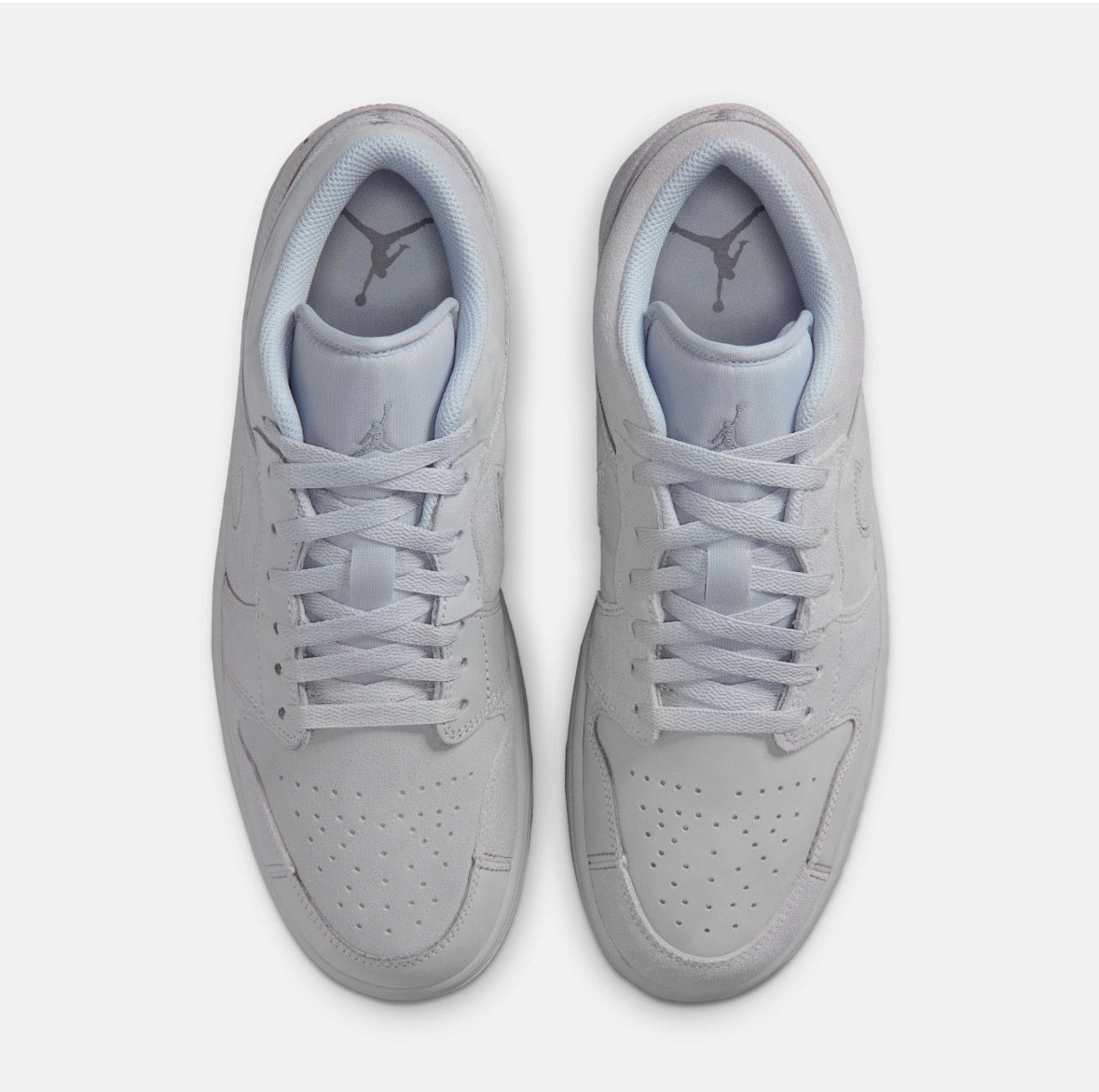 AIR JORDAN 1 LOW SE CRAFT
WOLF GREY/WOLF GREY-SMOKE GREY Ir2014 012