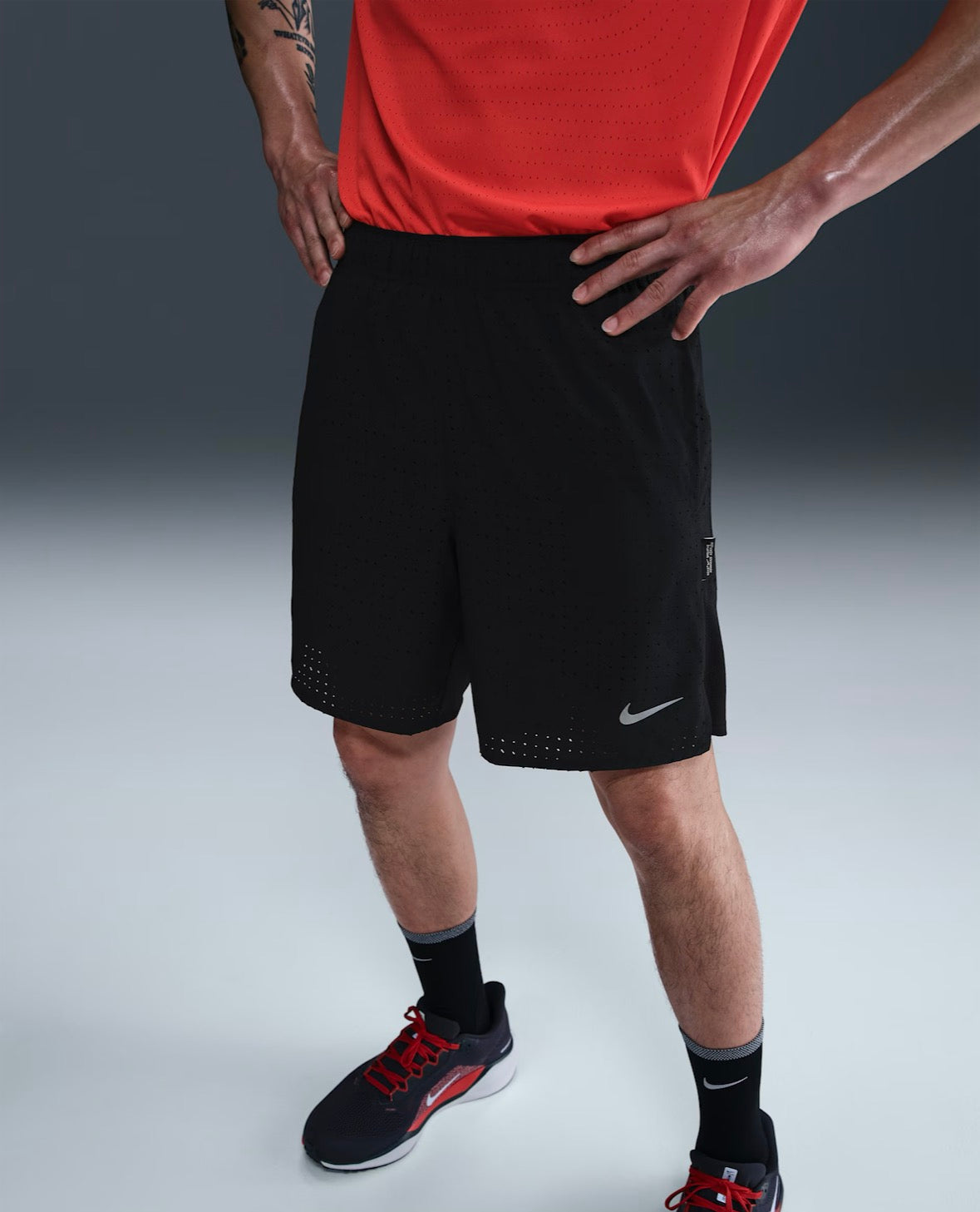 Nike Challenger Breathe
Men's Dri-FIT 18cm (approx.) 2-in-1 Running Shorts -Hj4177-010