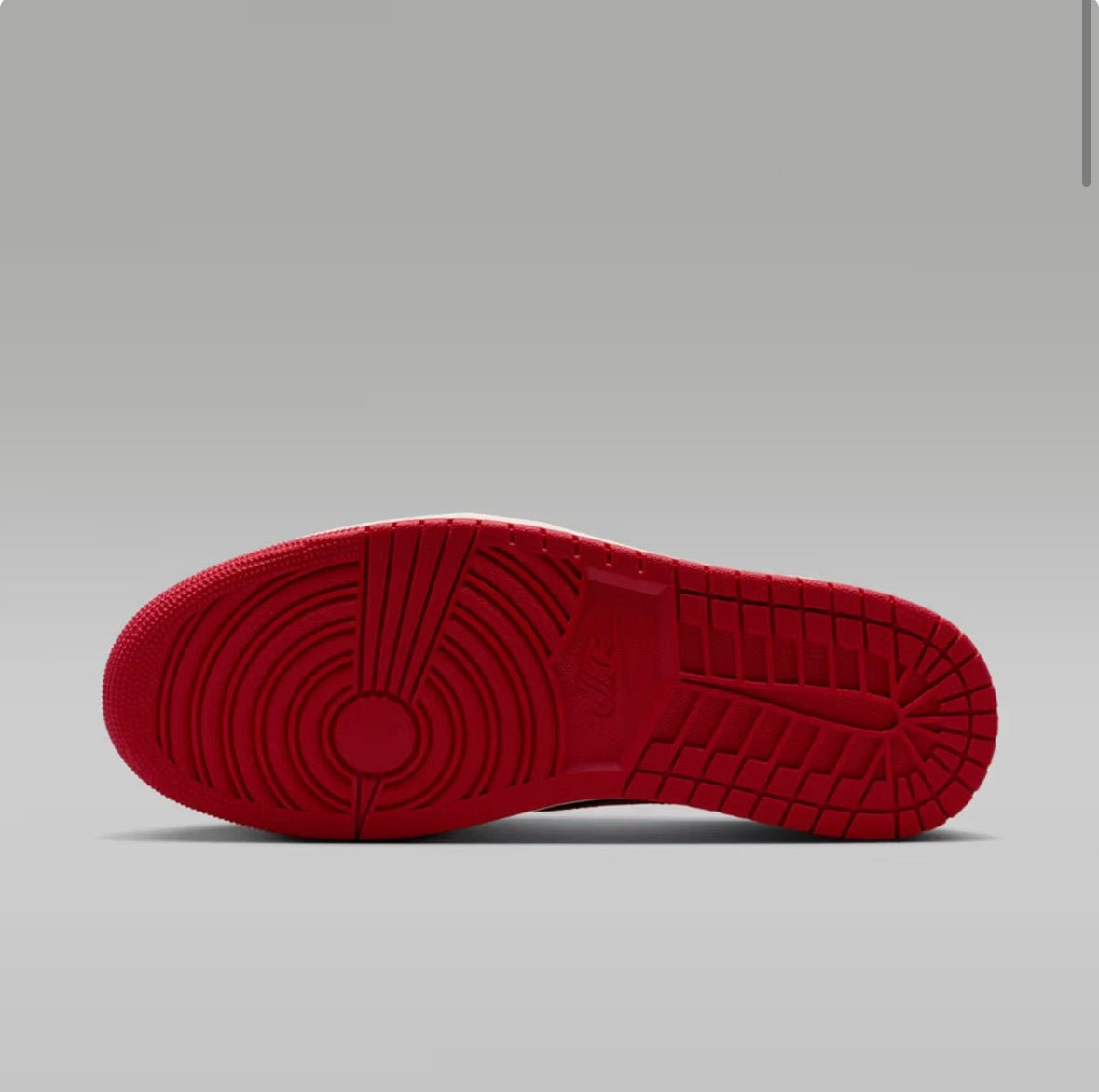 Air Jordan 1 Retro Low OG 'Banned -Iw6276-001