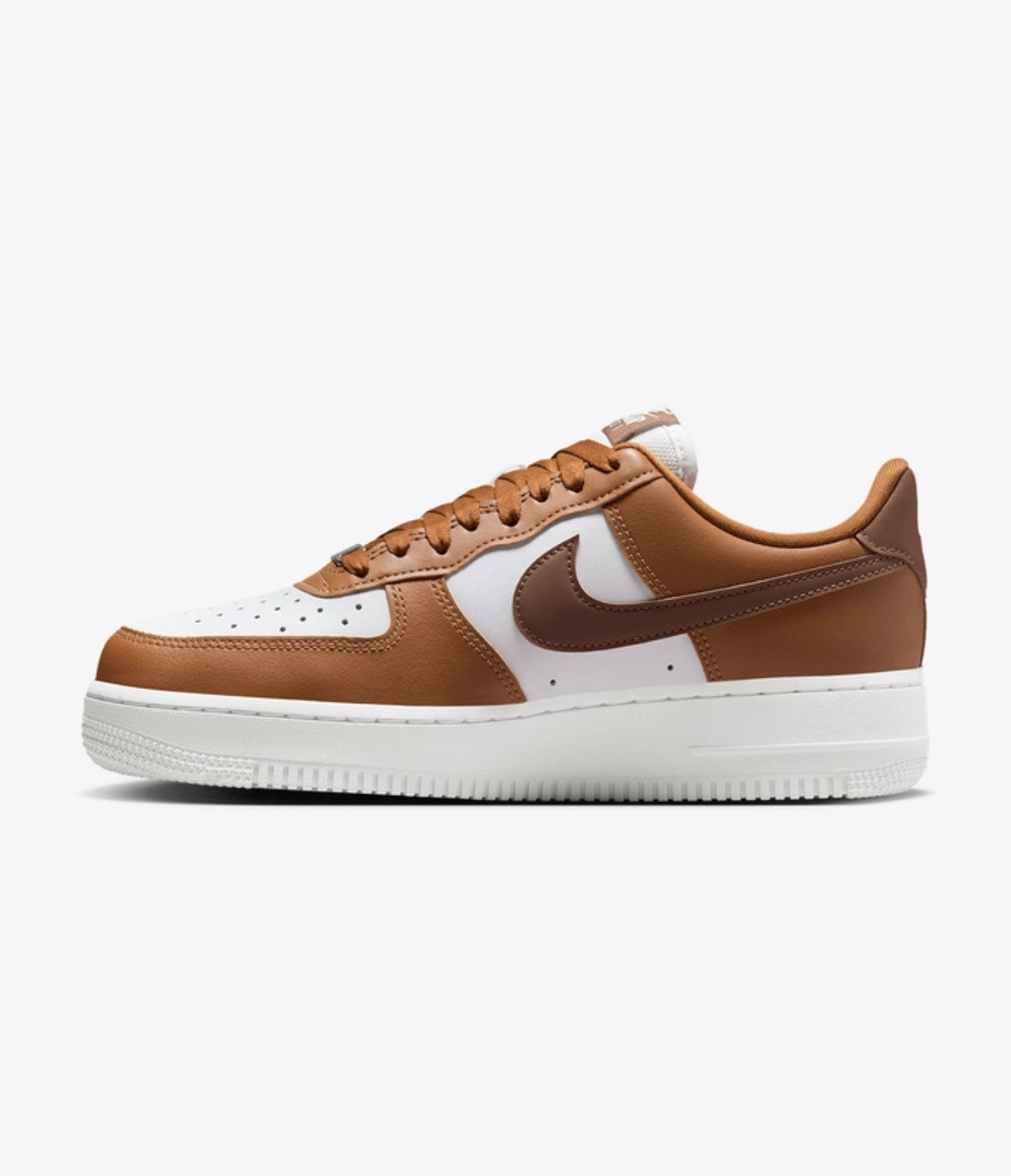 NIKE AIR FORCE 1 '07
HAZELNUT/FAUNA BROWN-WHITE -IM6364200