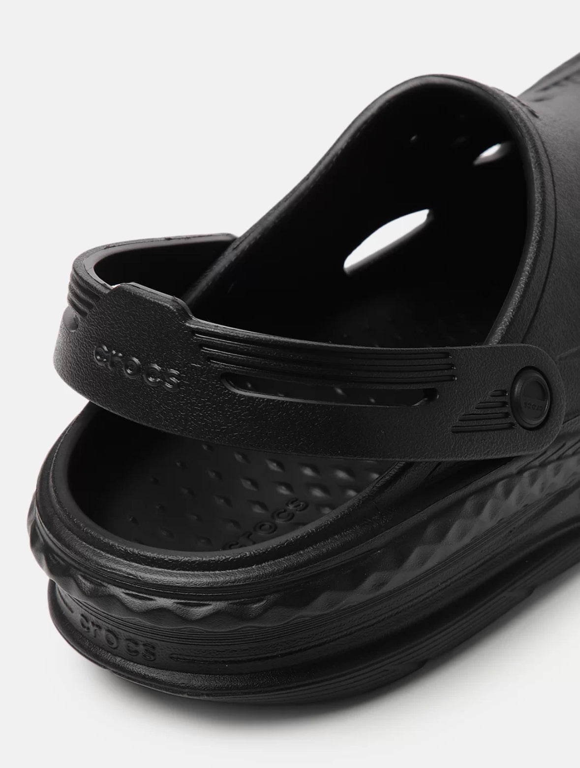 Crocs Off Grid Clogs-209501-001