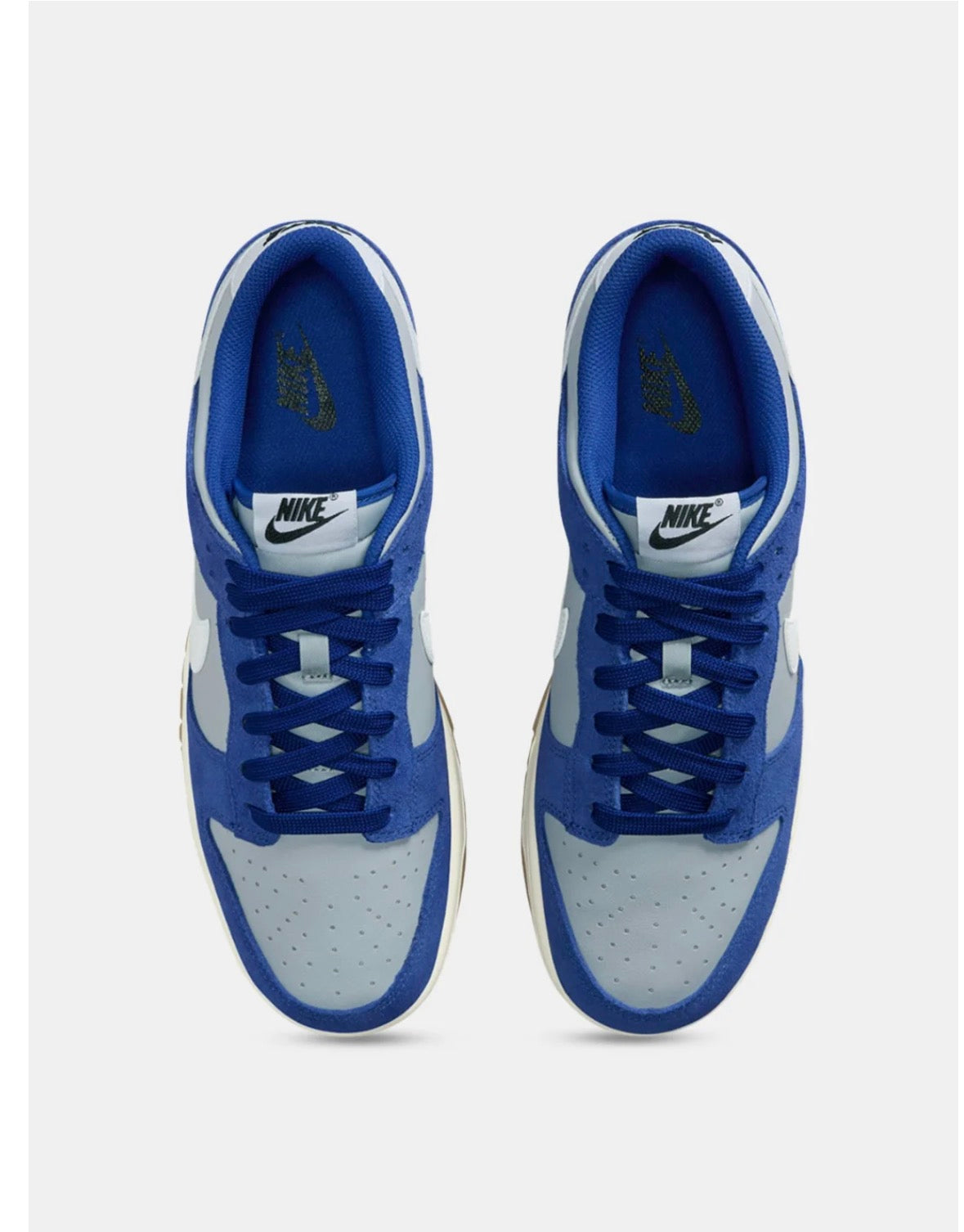 NIKE DUNK LOW RETRO SE
WOLF GREY/WHITE-DEEP ROYAL BLUE-SAIL -Ib6399 003