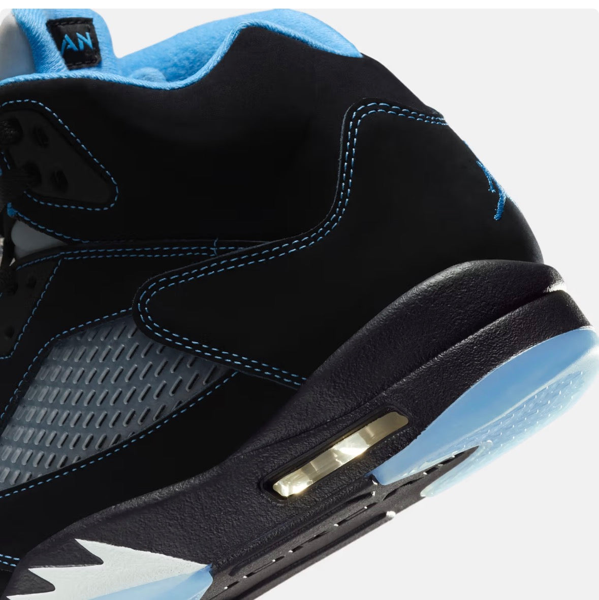 Air Jordan 5 'Black Carolina' -DD0587-008