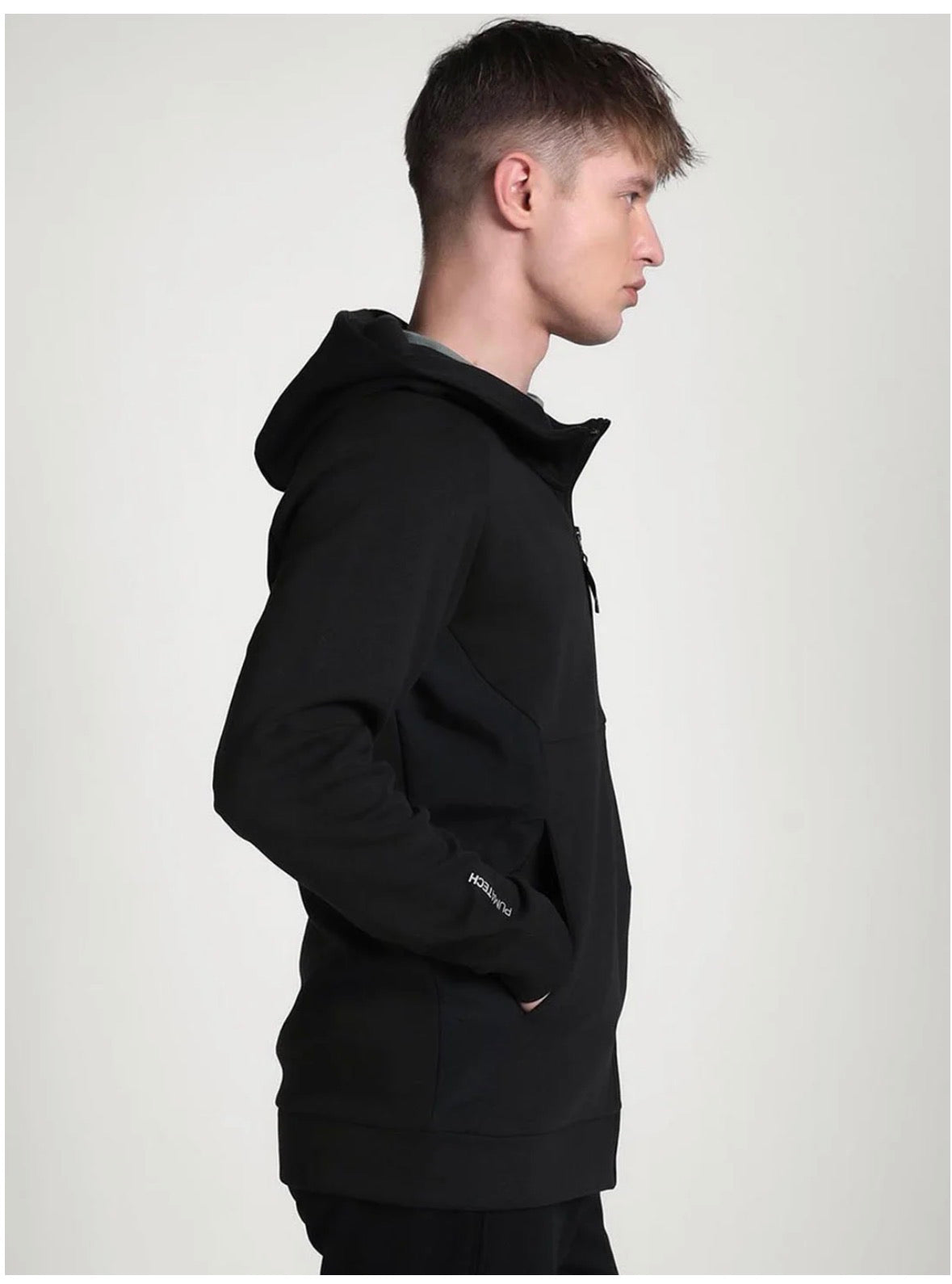 Puma Tech Full-Zip Hoodie-684605 01