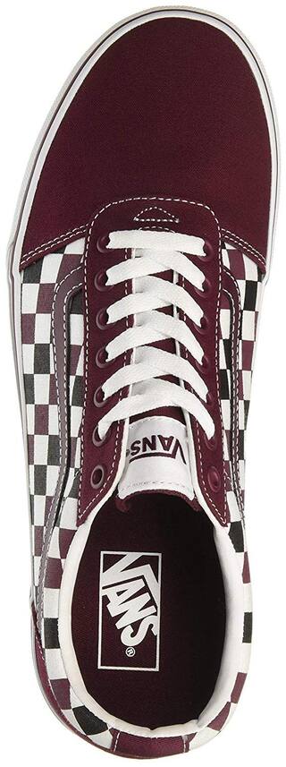 oldskool  Ward Men Maroon Sneakers