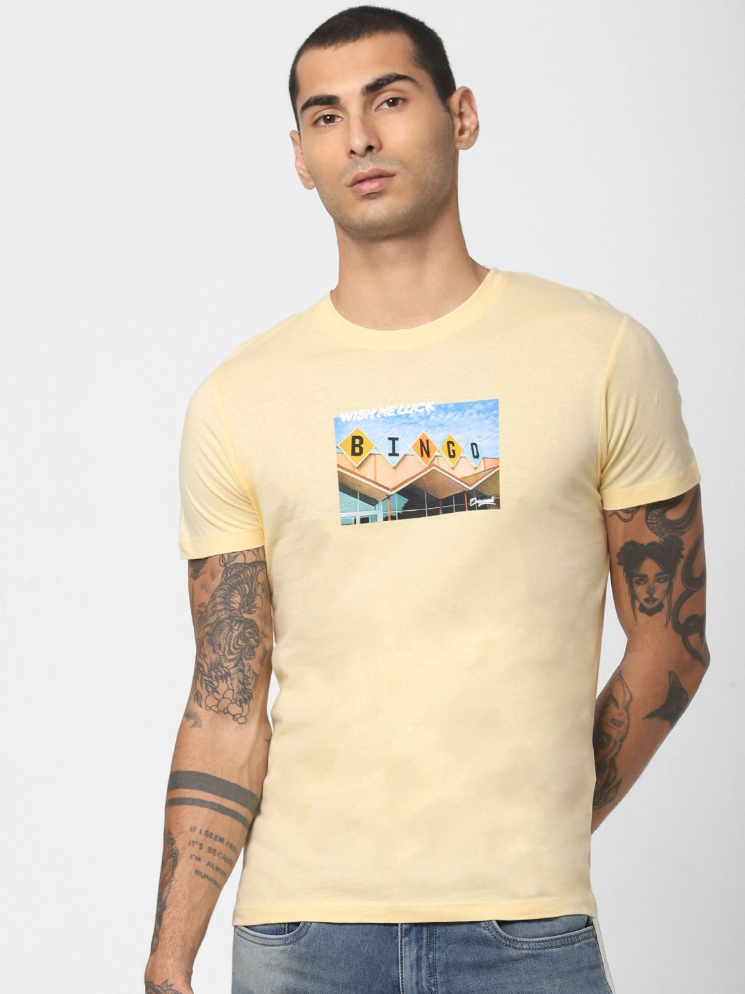 Jack Jones Men Yellow Slim Fit Printed Round Neck Pure Cotton T-shirt-2107599
