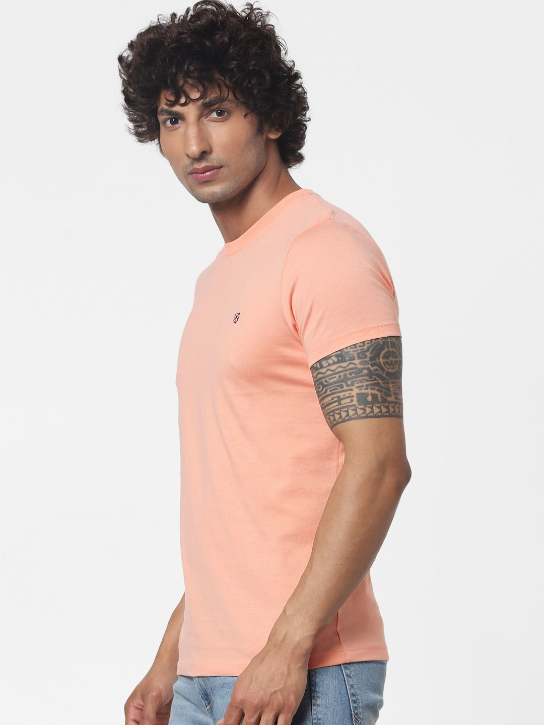 Jack Jones Men Peach-Coloured Solid Slim Fit Round Neck Pure Cotton T-shirt-2112447004