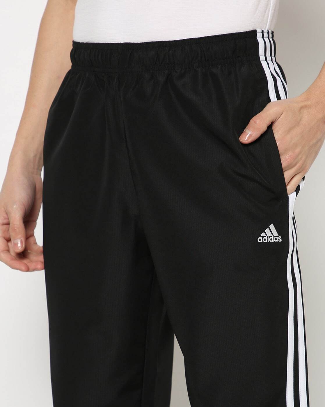 Track Pants with 3-stripe Accent-Hs3423