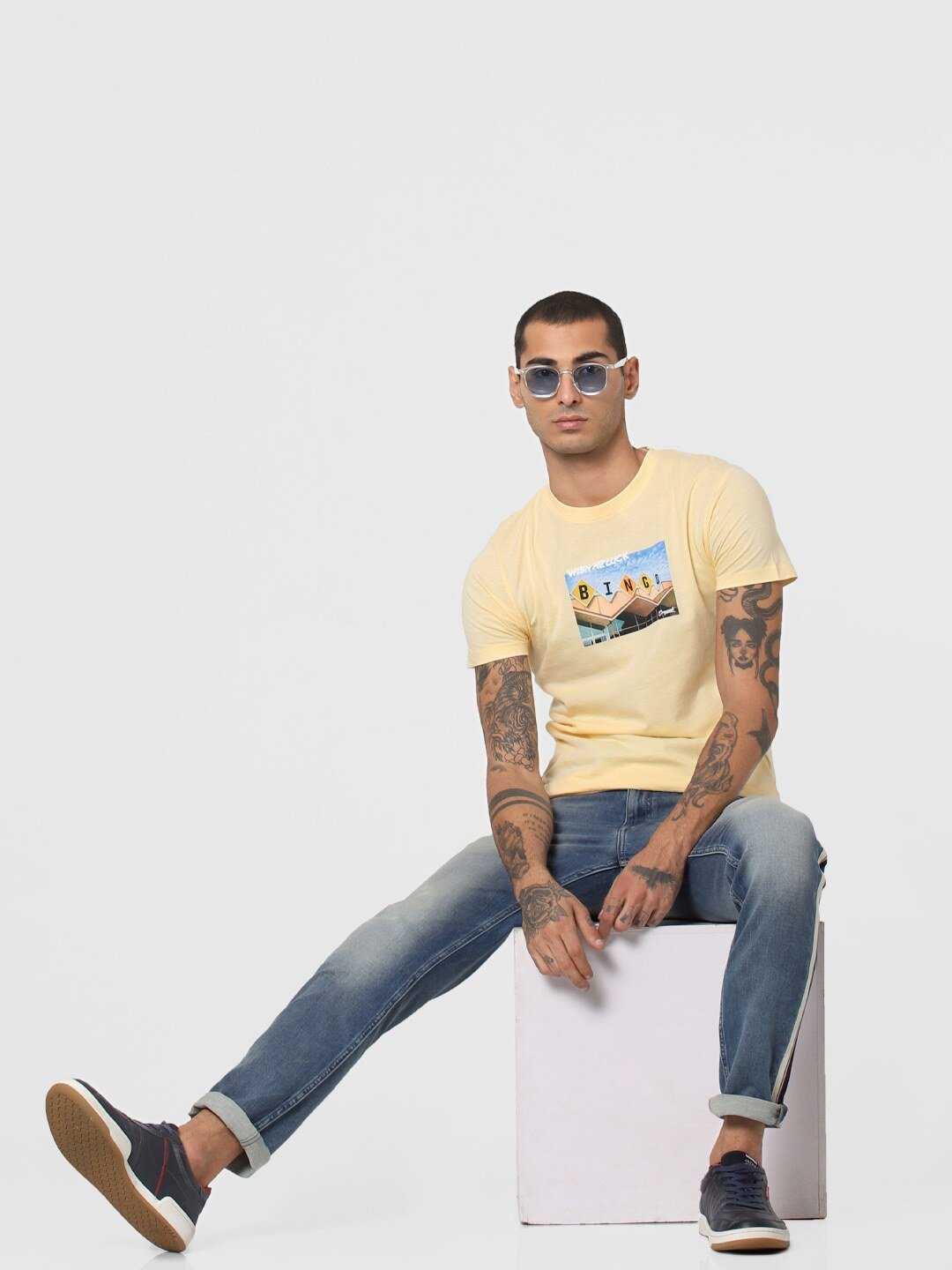 Jack Jones Men Yellow Slim Fit Printed Round Neck Pure Cotton T-shirt-2107599