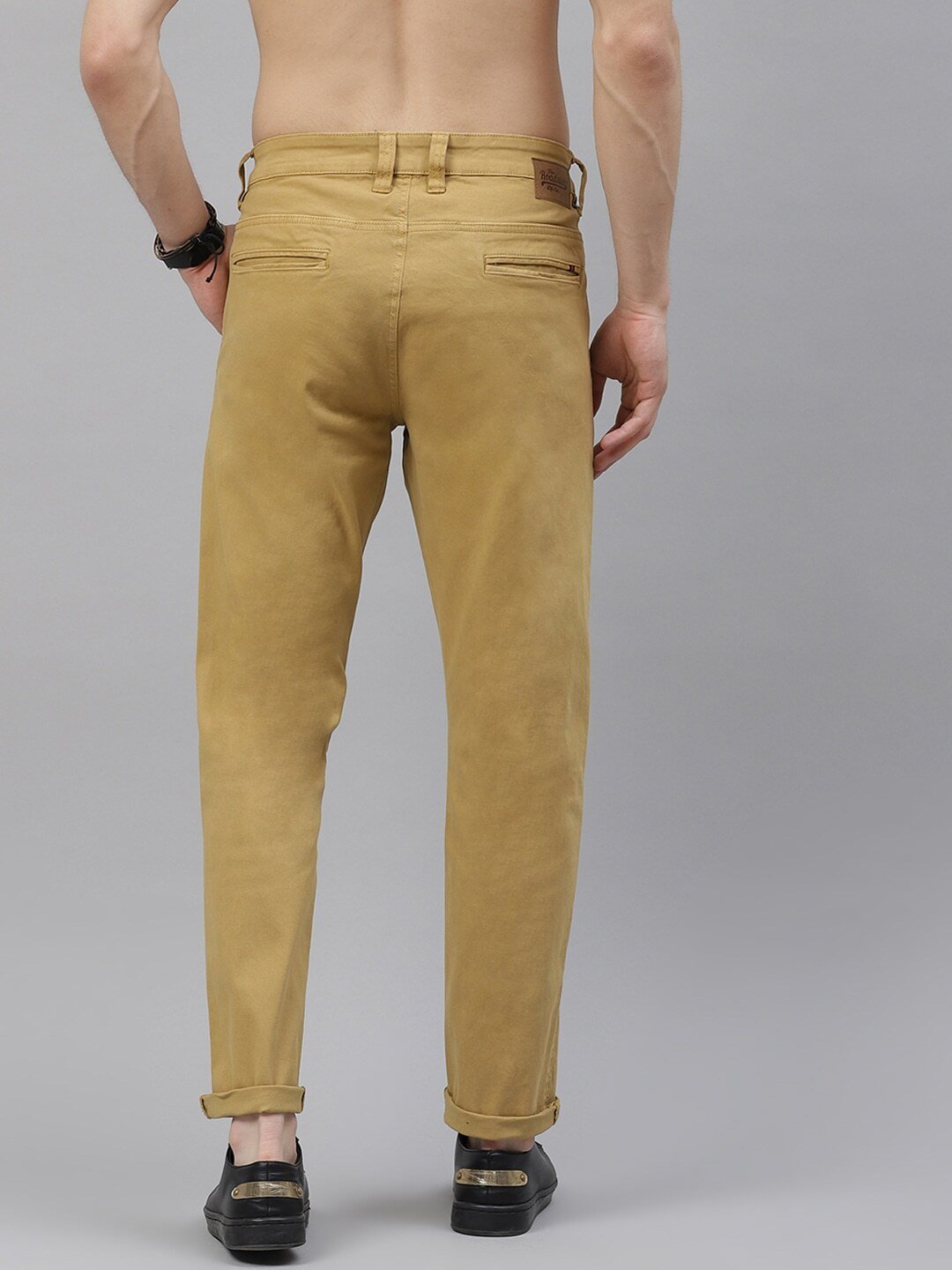 Men Beige Solid Regular Fit Solid Chinos-13817952