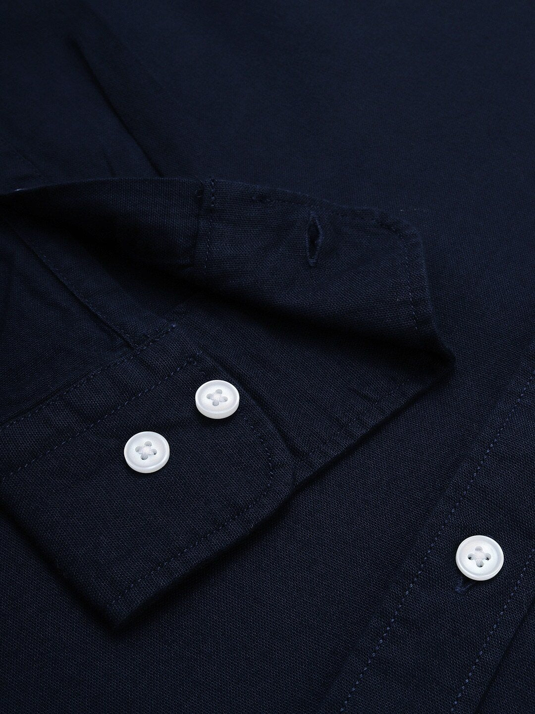 Men Navy Blue Slim Fit Solid Casual Shirt-32907-0093