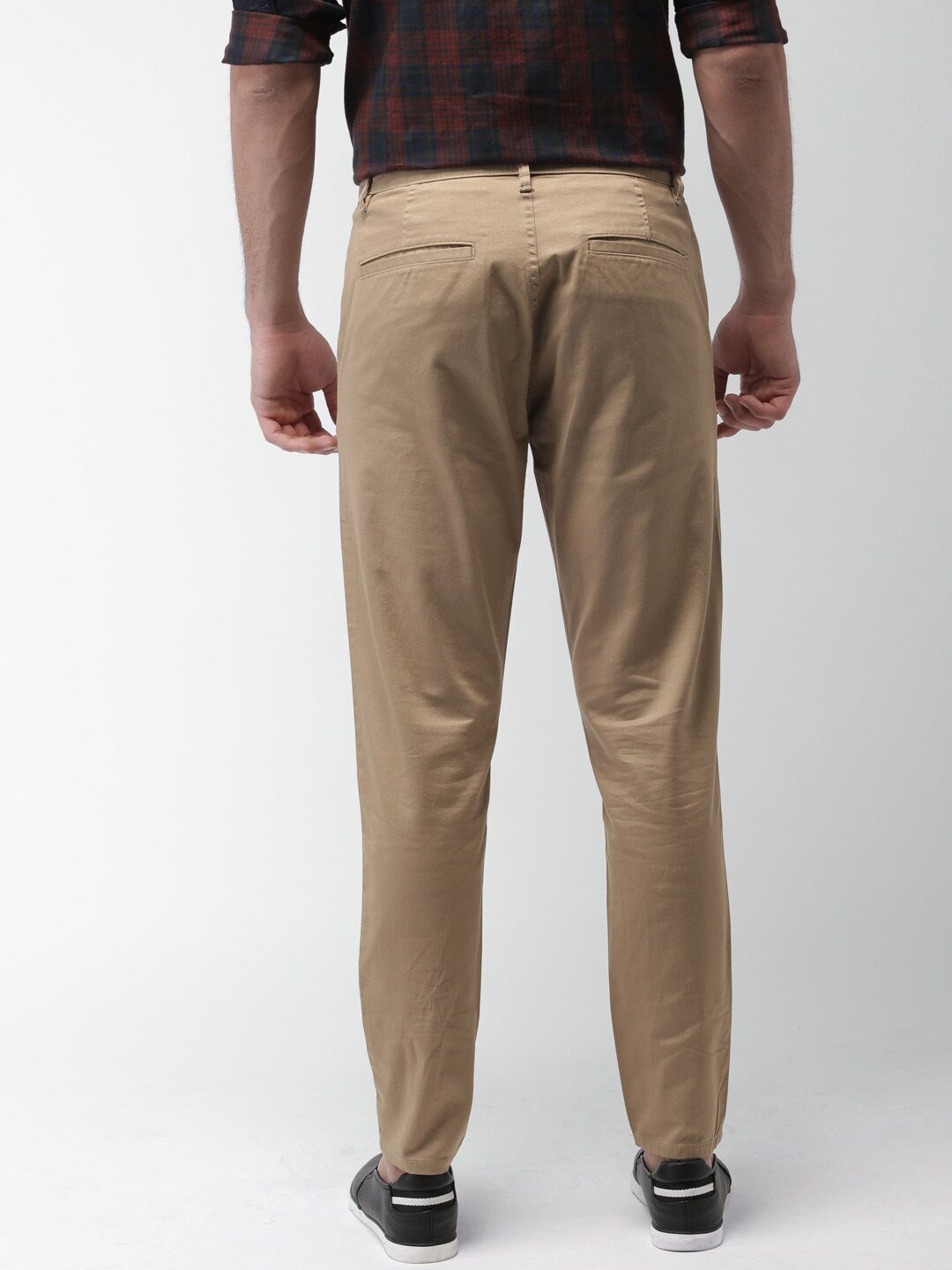 Men Khaki Tapered Fit Solid Chinos-HLTR003870
