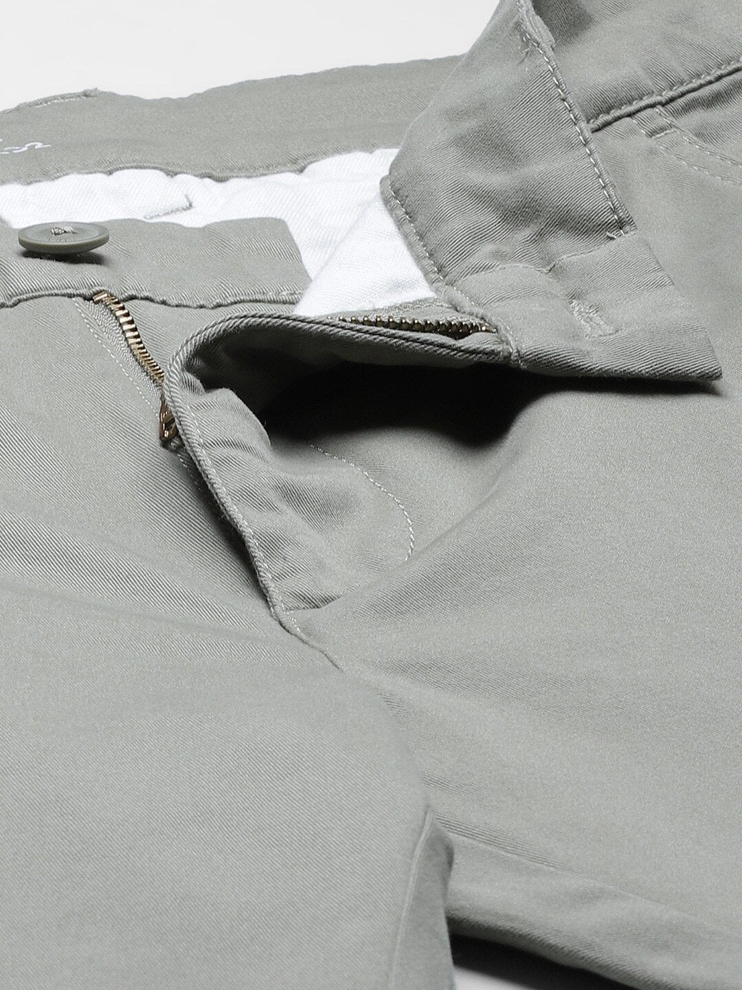XX Men Olive Green Solid Slim Fit Chinos-87372-0002