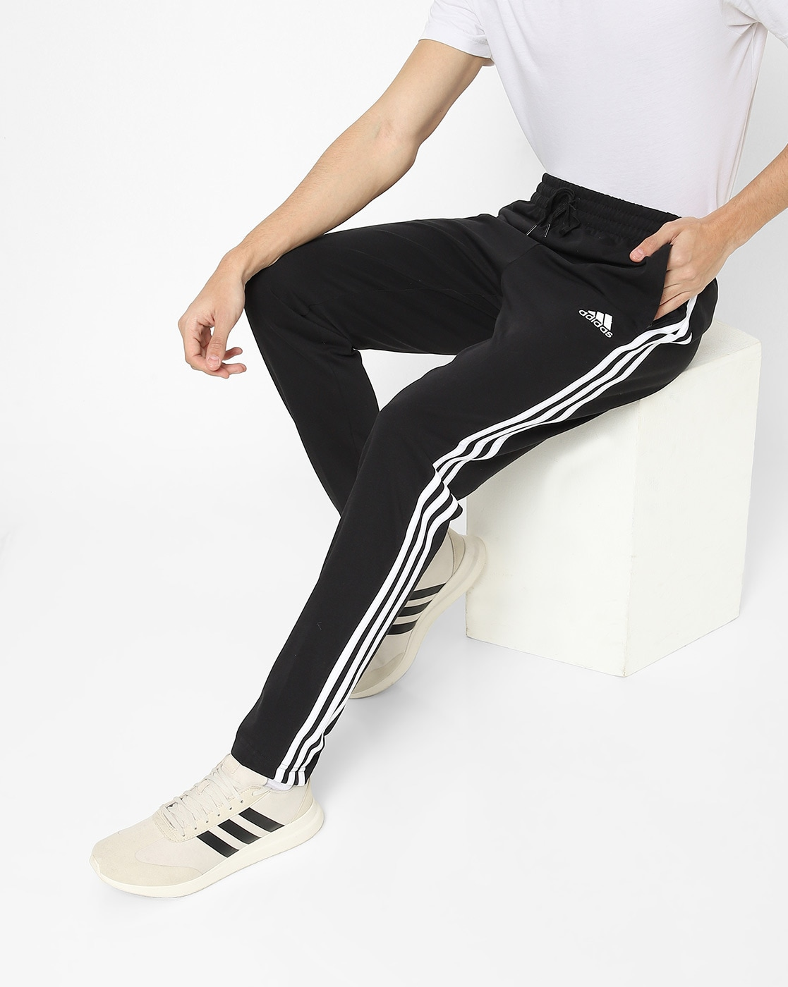 Side Striped Track Pants with Drawstring Hc1886 Discount Store