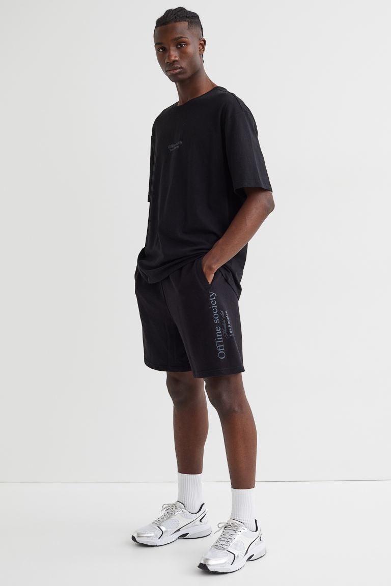 Relaxed Fit Printed sweatshorts-Black/Offline Society-1015288005