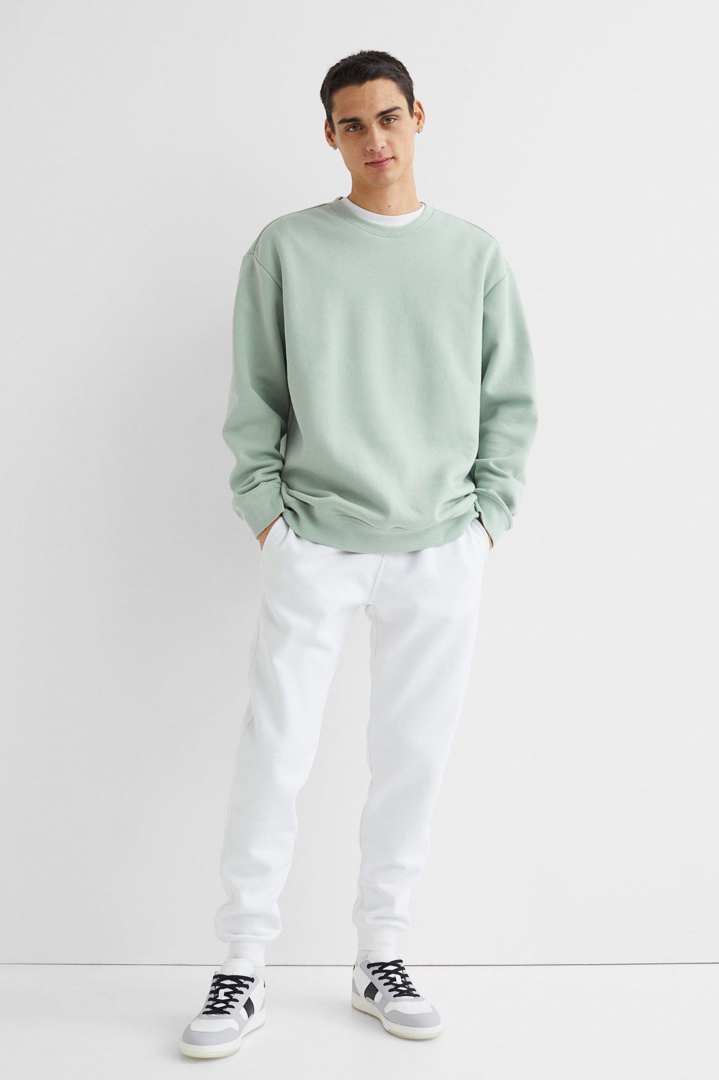 Relaxed Fit Sweatshirt-O0970818023